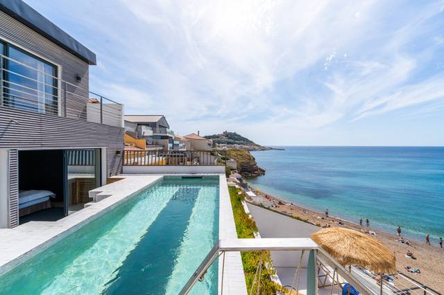 Villa Bonne Brise, vue aérienne piscine et mer