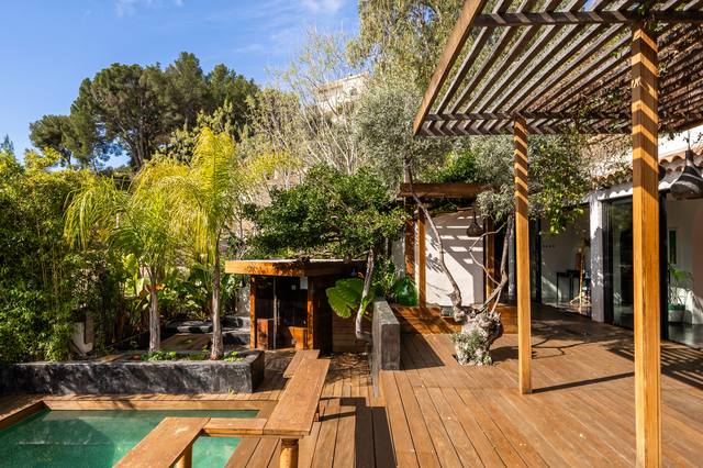 Villa Java, terrasse en bois et pergola