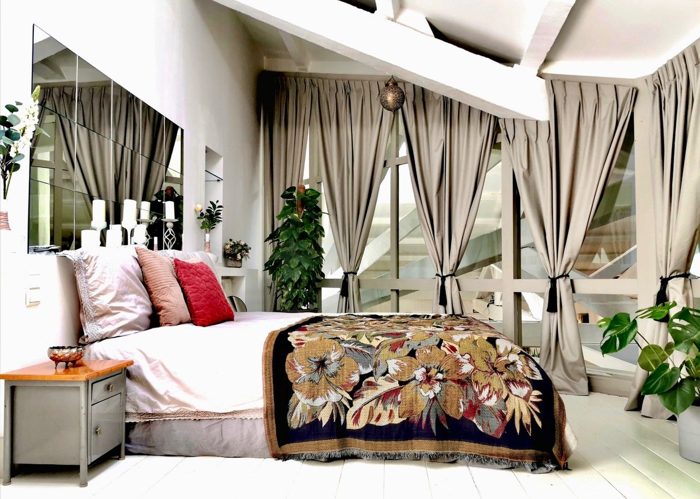 Chambre sous la verrière - Loft Paradis